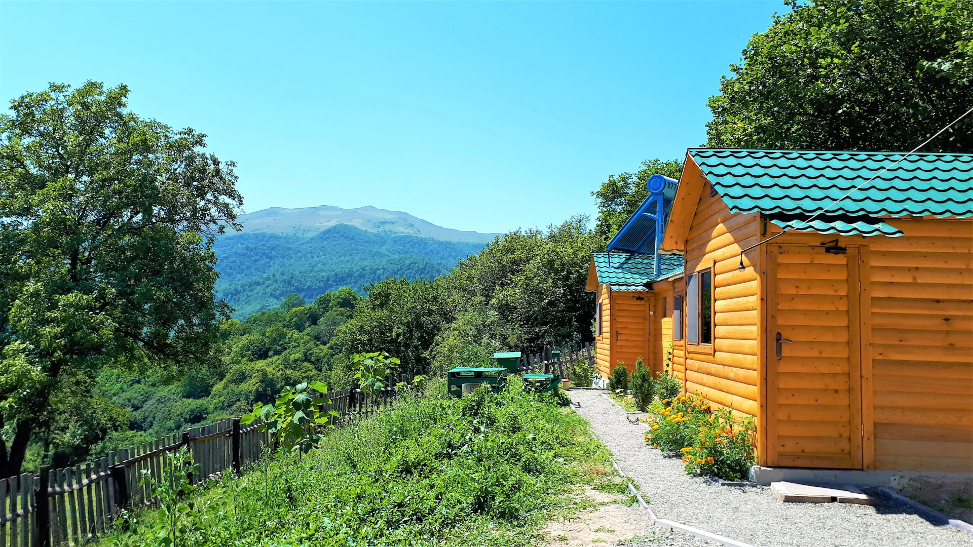 Kanach tun (Green home)