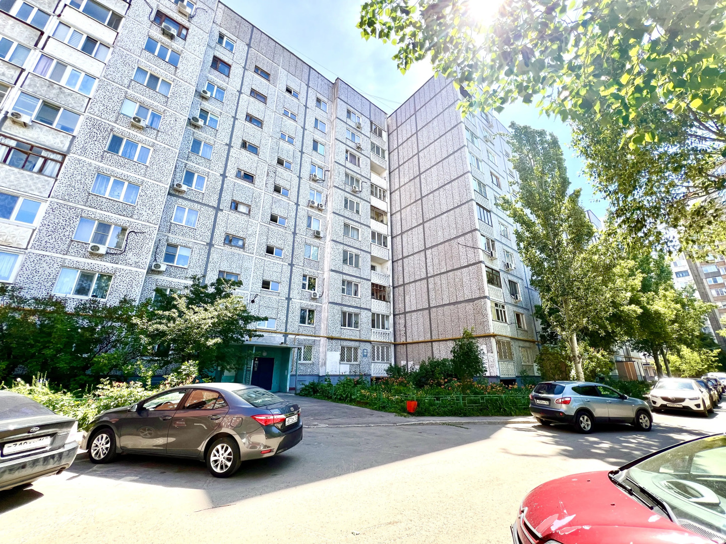 Апартаменты двухкомнатные (на Ново-Вокзальной 257А)