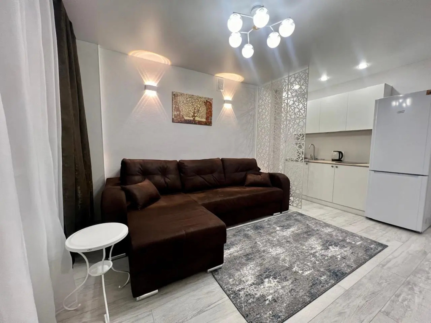 Апартаменты уютная студия на зорге 229/1