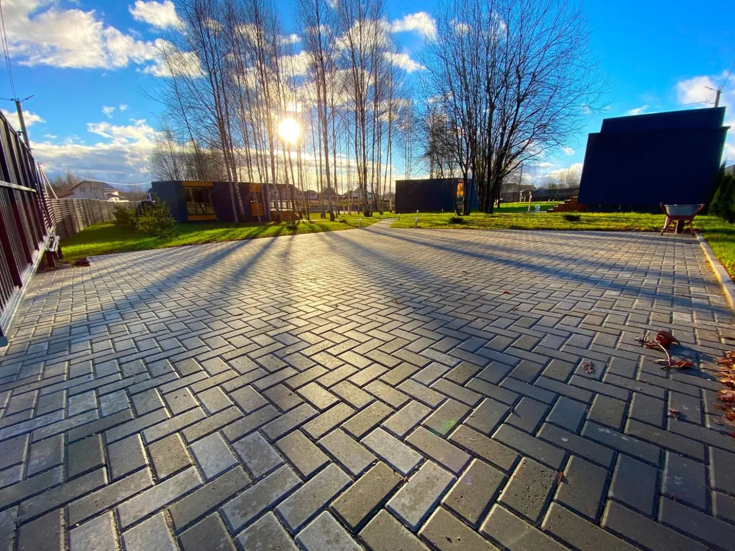 Гостевой дом Благодать у пруда 1