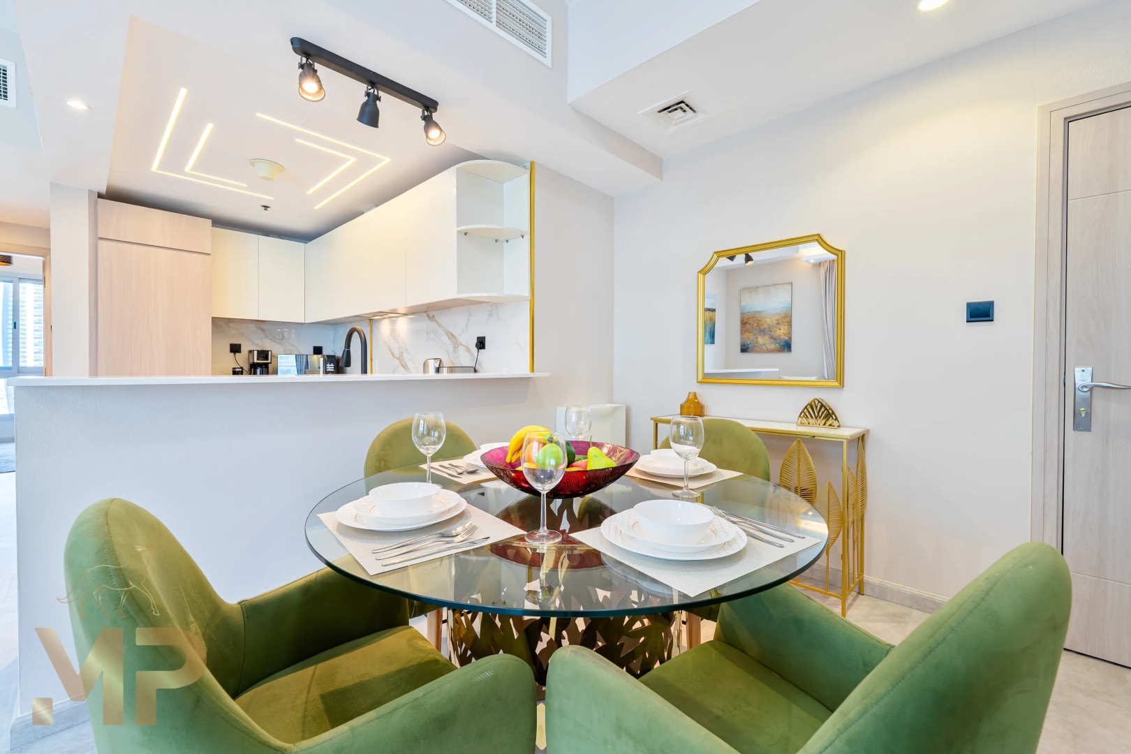 Апартаменты Marco Polo - Enjoy Marina views from a cozy 1BR in Dubai Marina
