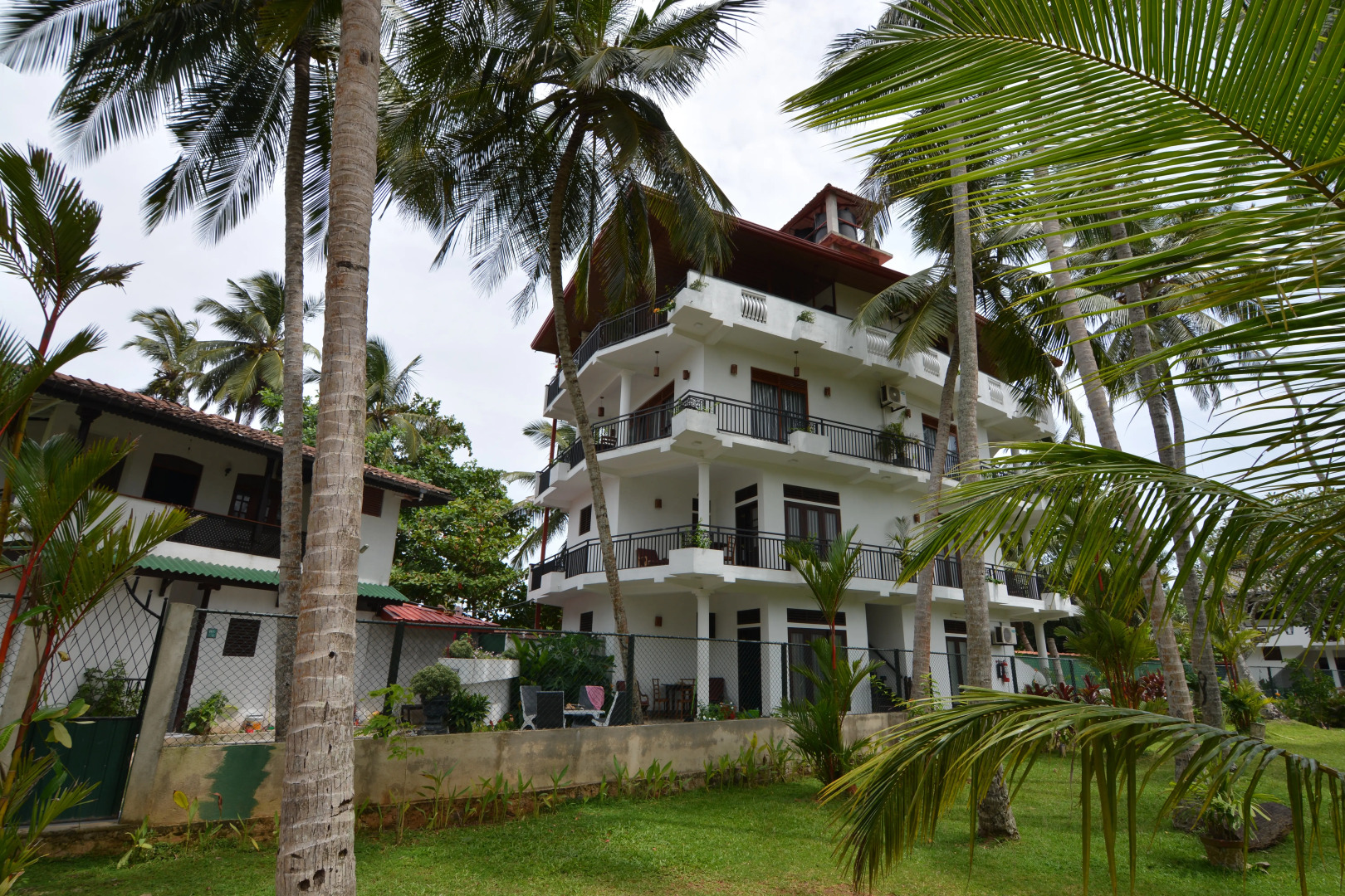 Отель Sea View Beach Resort