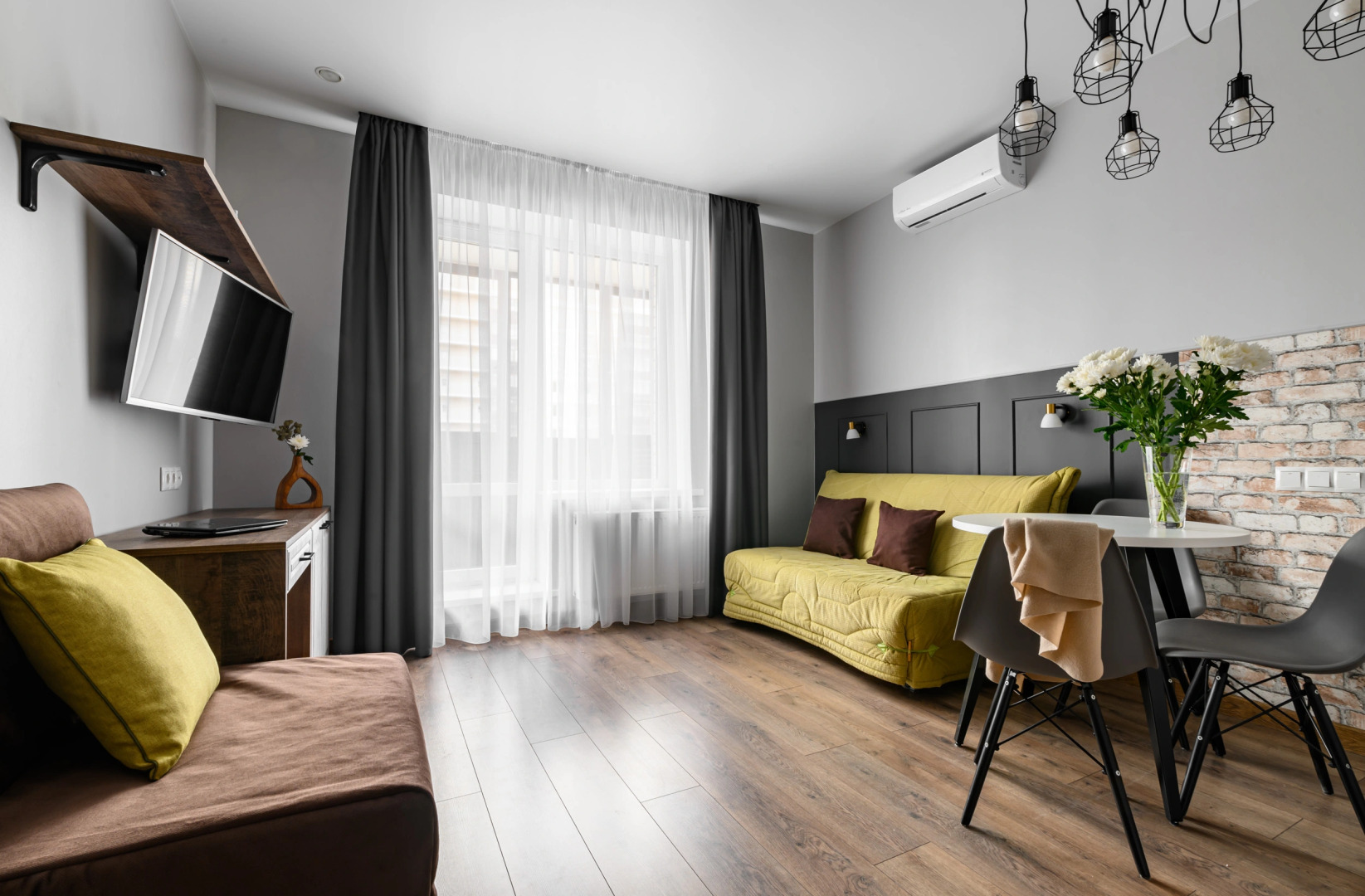 Апартаменты Уютная Студия Между Аэропортом и метро Звездная