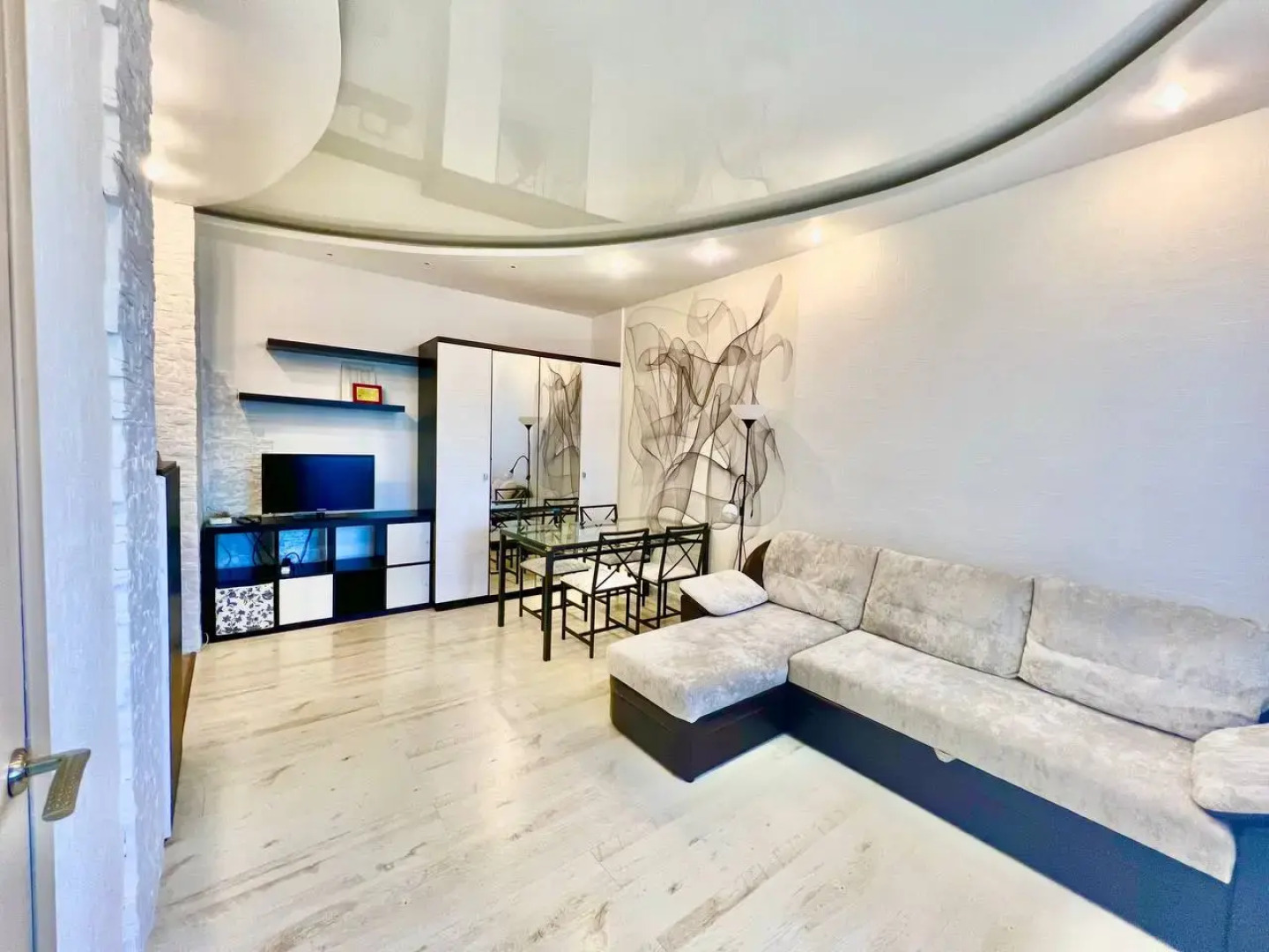 Апартаменты на Белинского 11