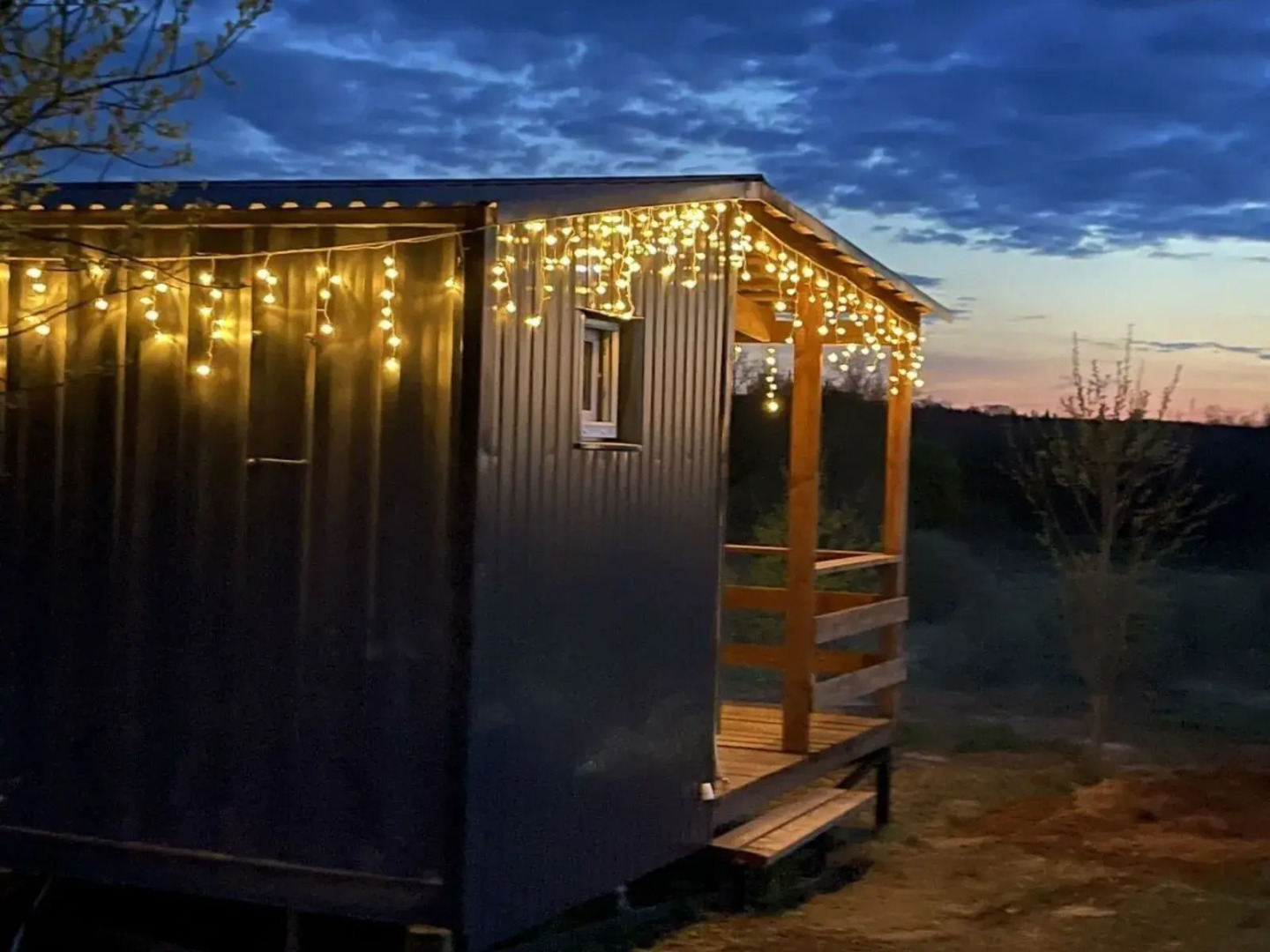 Частный Дом для Отдыха с Красивым Видом