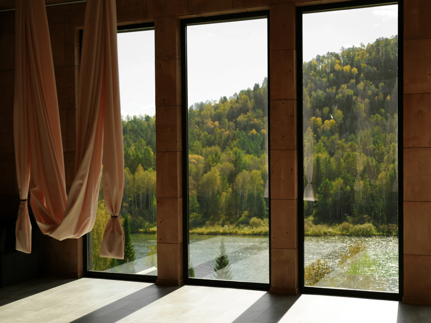 Аура комплекс