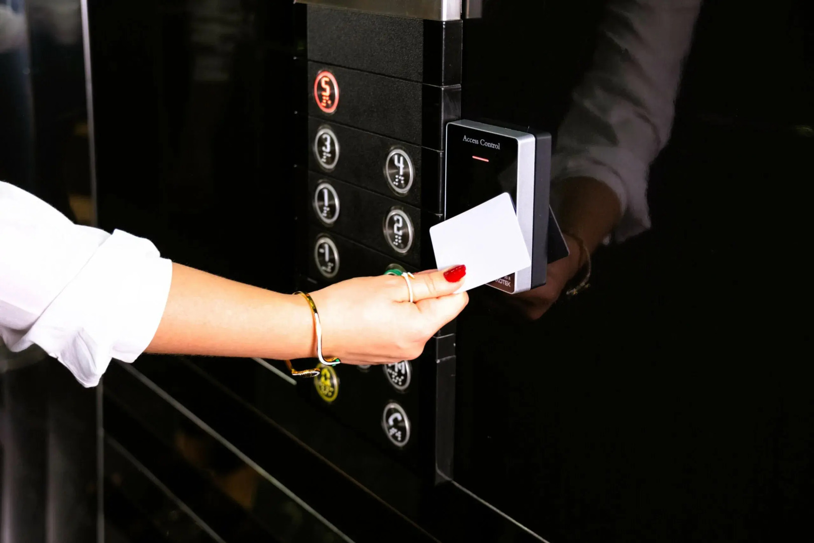 Отель Grand Clover