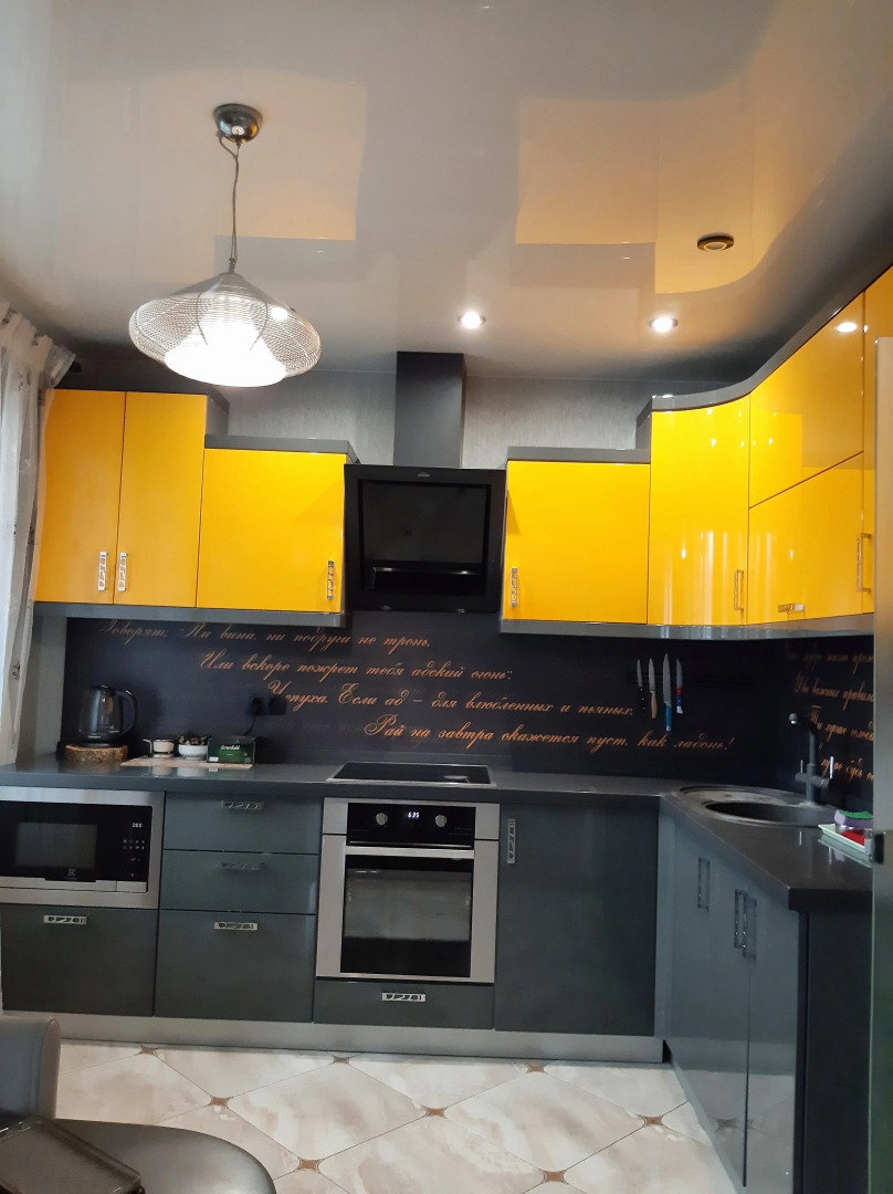 Квартира Комфортная еродвушка на Емельянова 35а