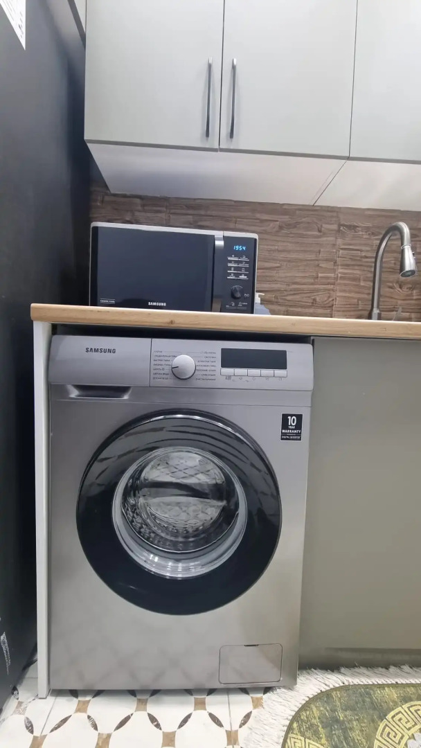 Apartments History 1870