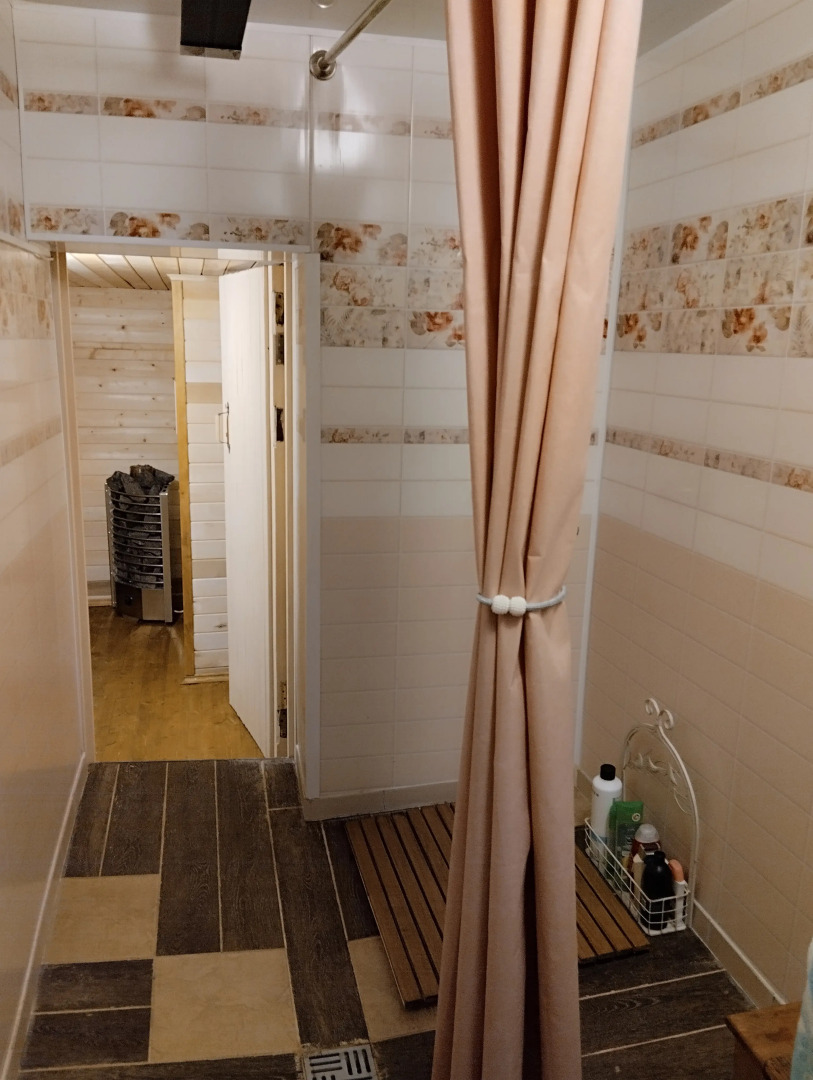 Частный дом Дом у реки в английском стиле