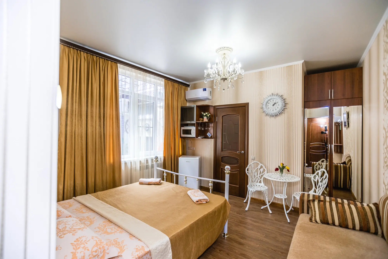 Chetyre sezona na Korolenko 8 a