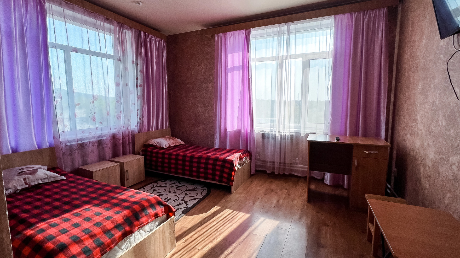 Гостиница Ани