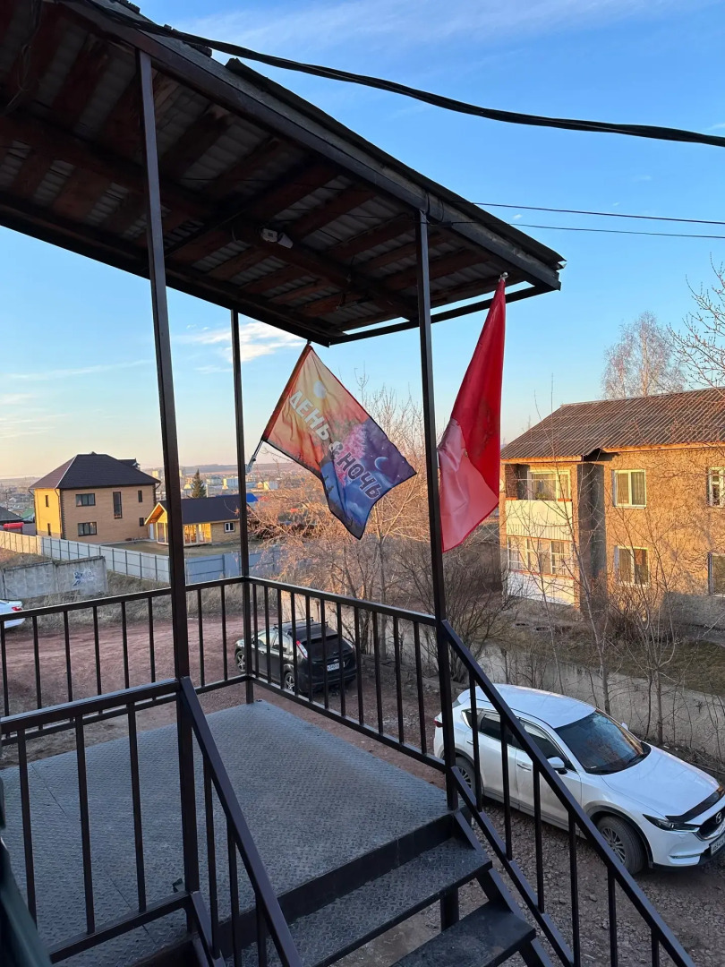 Апартаменты Двухкомнатные Ужурская День & Ночь 1