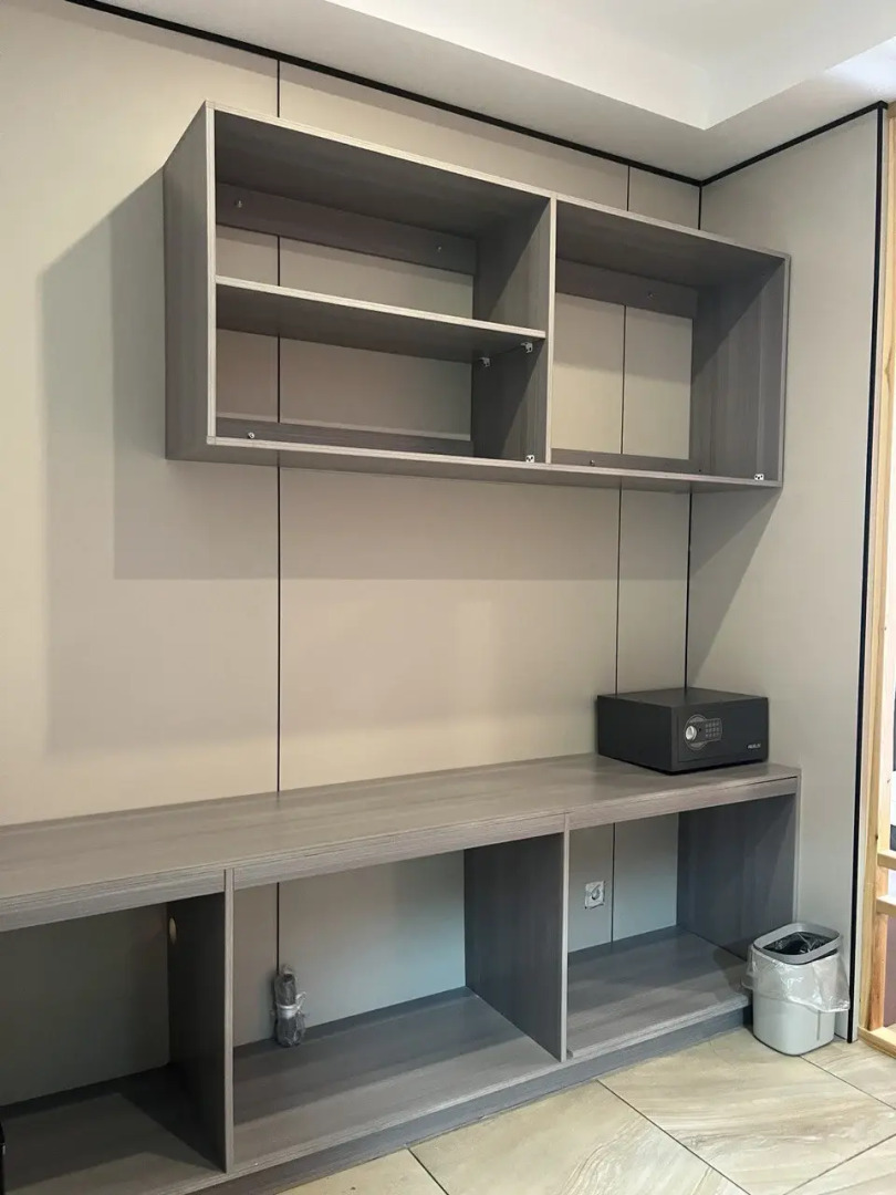 Отель Holiday Hotel