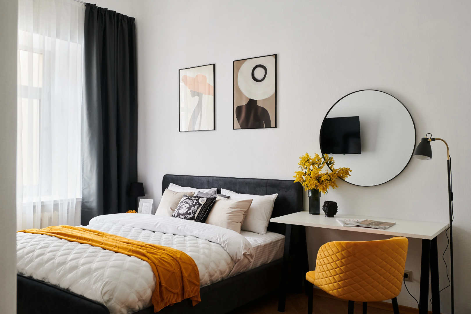 Квартира GM Apartments Яркая Трехкомнатная у Красной Площади