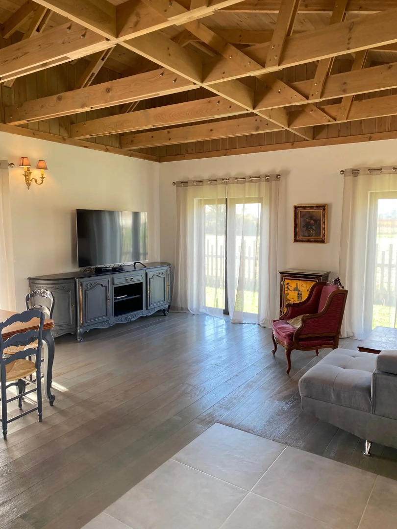 Частный дом Деревянный дом во Франции