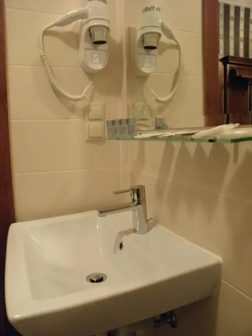 Отель Pałac Lucja