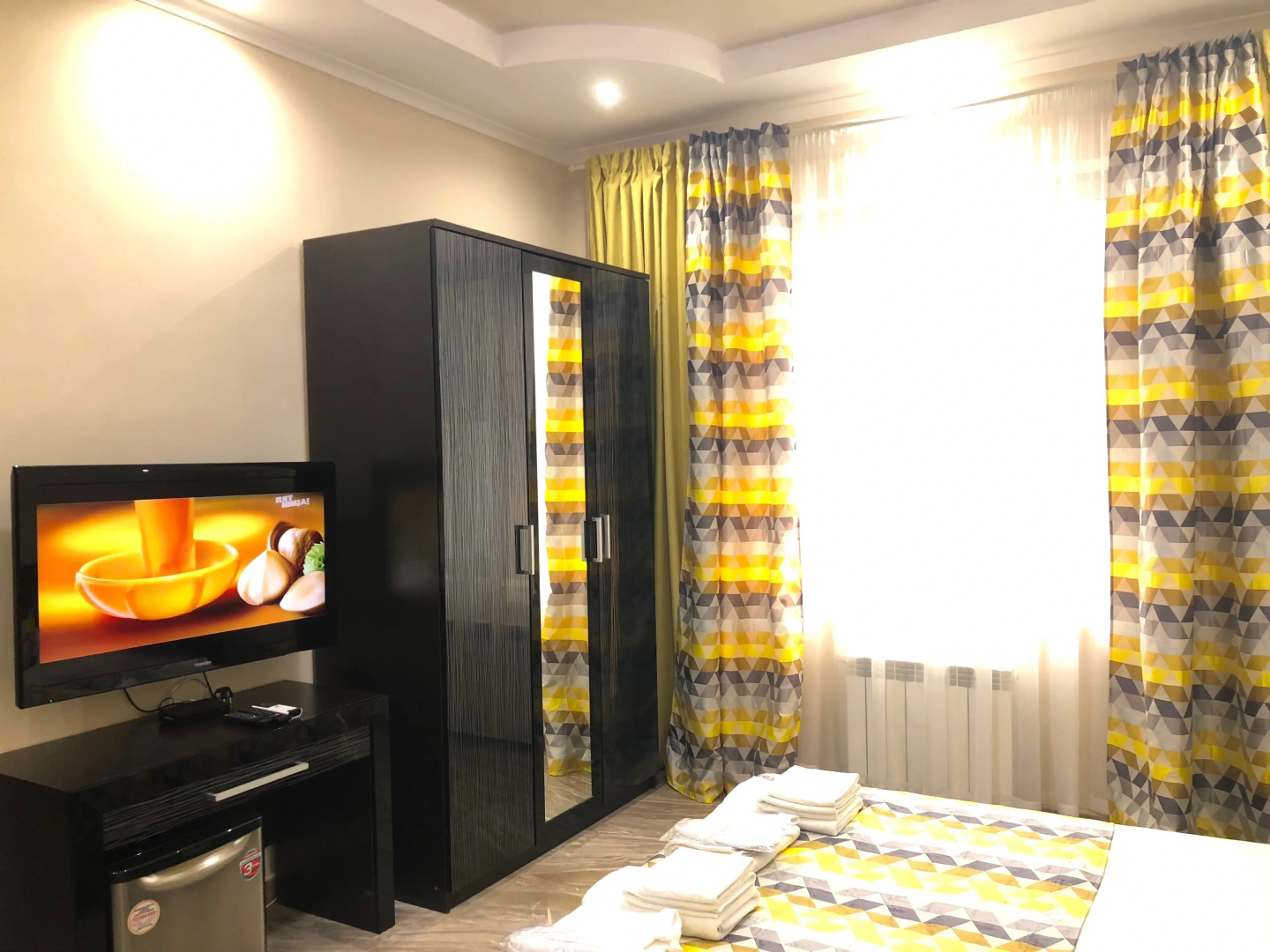 Отель Плутус