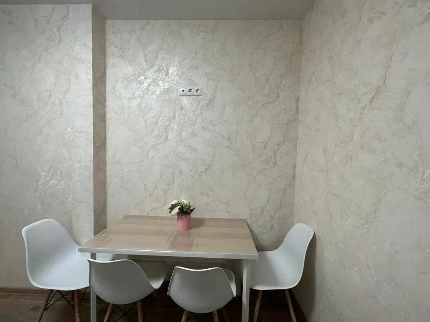 Квартира Попугай