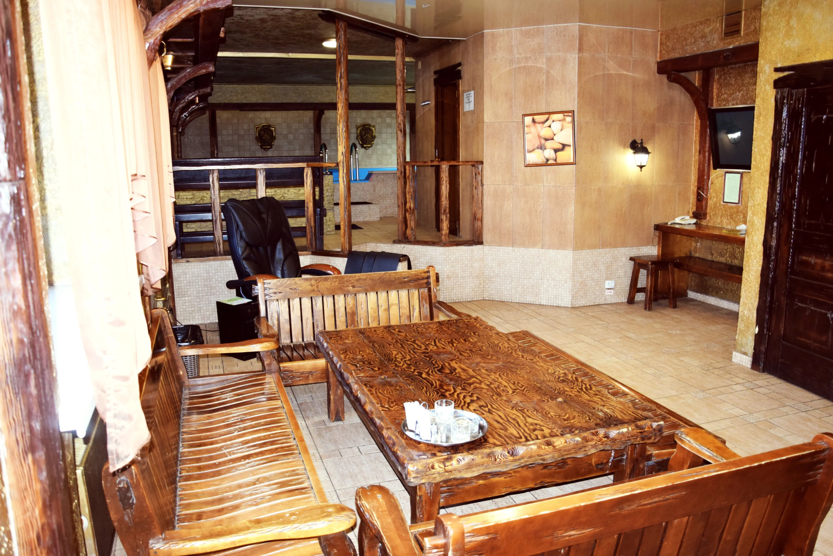 Гостиничный Комплекс Золотое Крыло