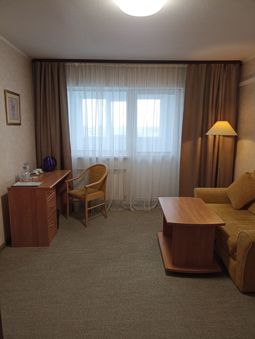 Отель Поворот