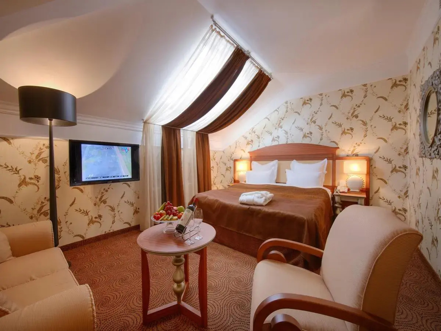 Отель Двор Подзноева - Главный Корпус