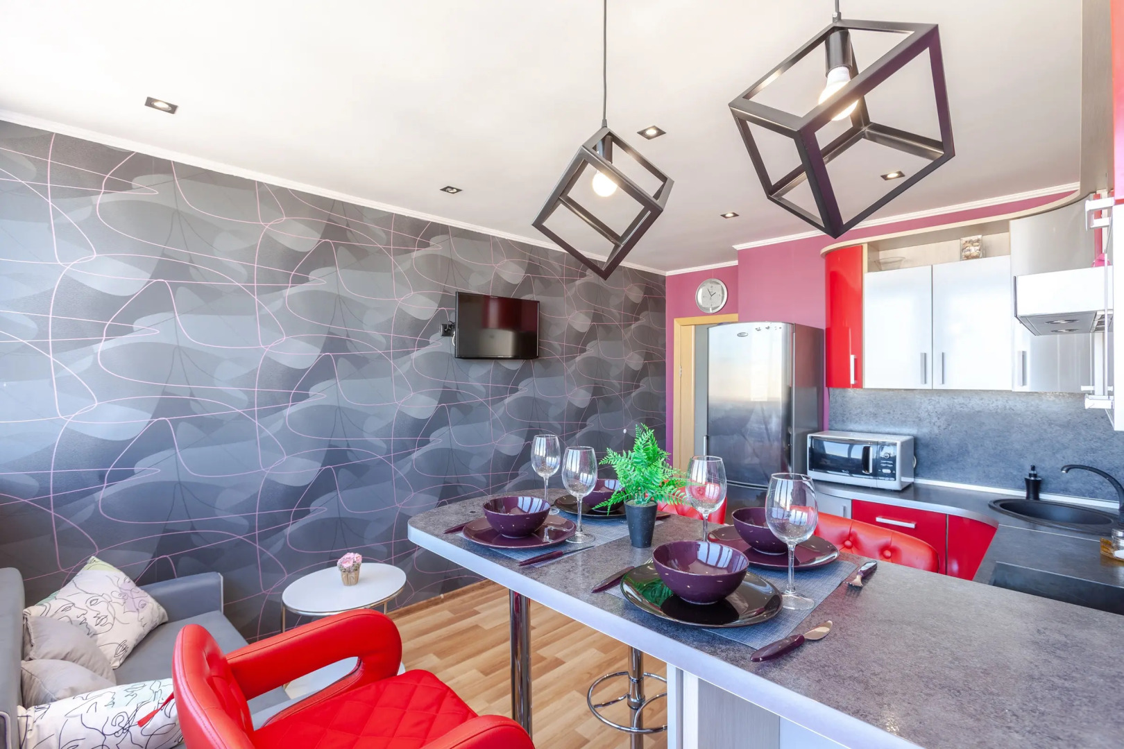 Апартаменты Rentplaza на Гастелло