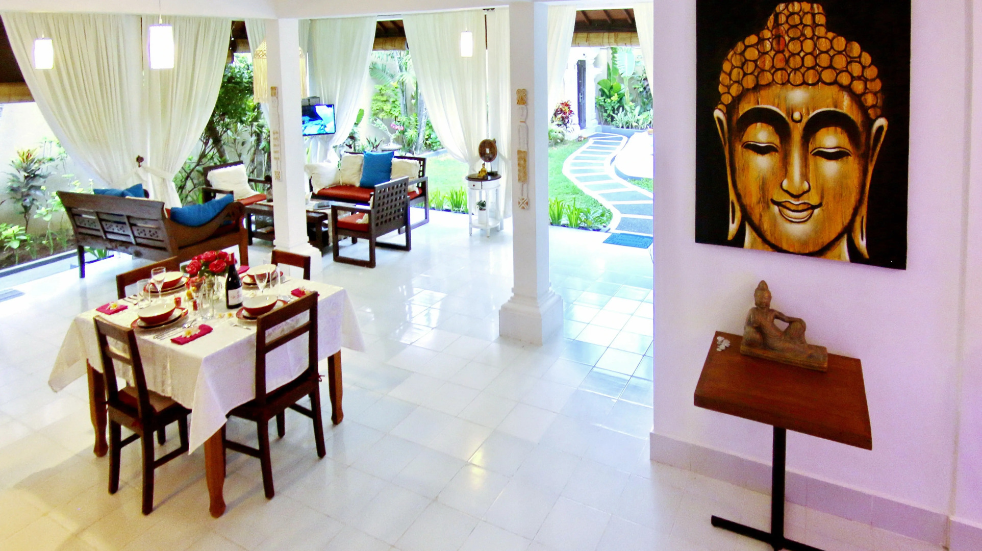 Вилла White 3BR in Seminyak