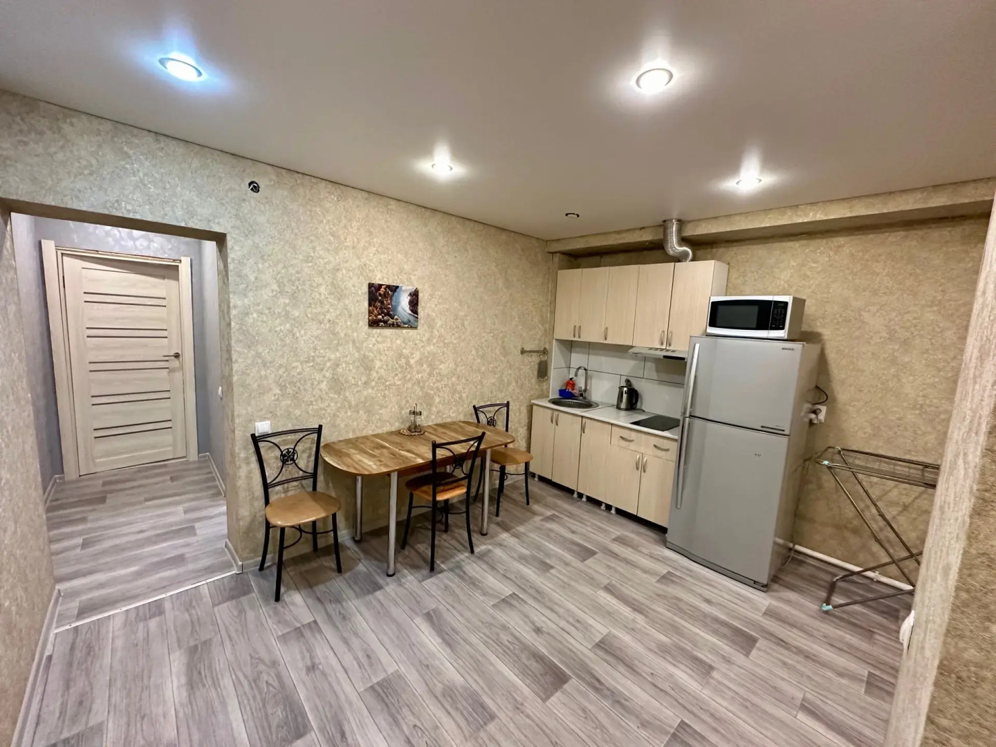 Апартаменты Двухкомнатные Ужурская День & Ночь  2