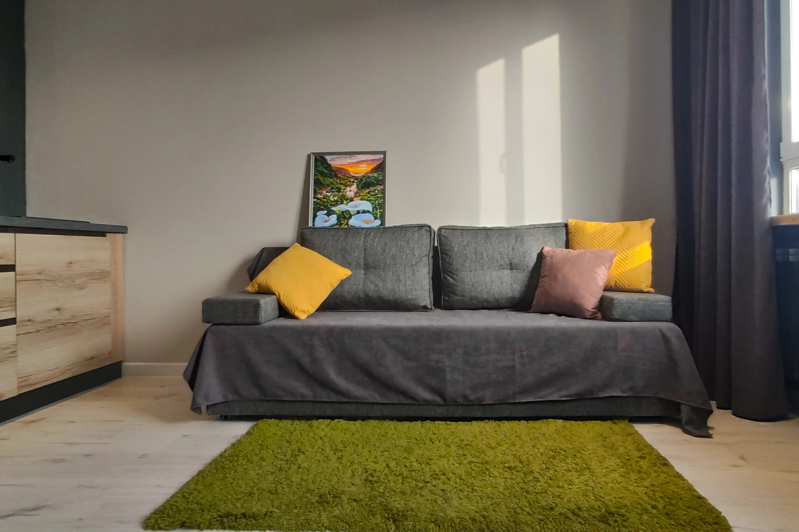 Квартира Двухкомнатная у Города Еды