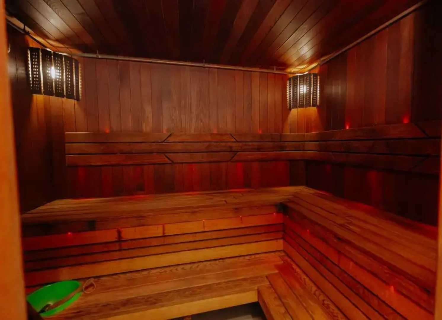 Отель Глория