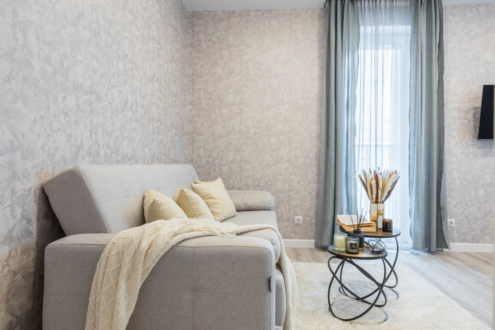 Апартаменты на Петра Полушкина