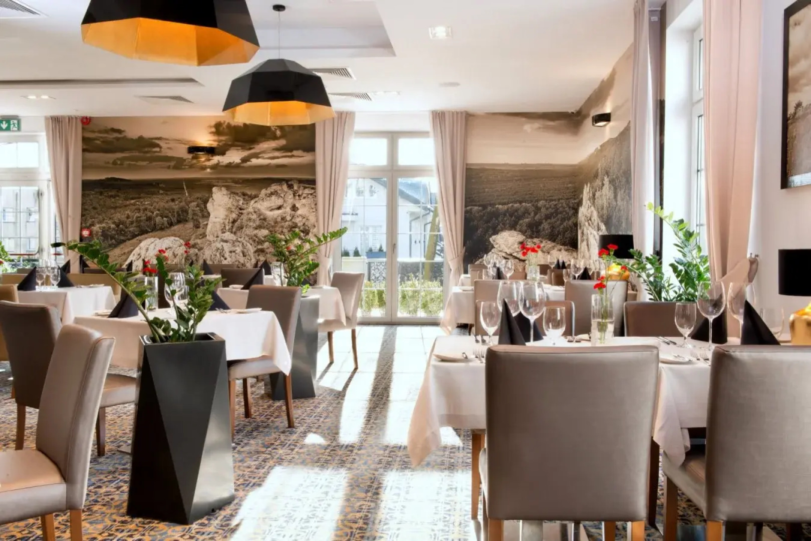 Отель Arche Częstochowa