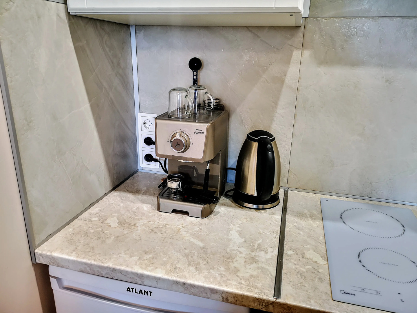 Апартаменты 1 на Ангарской 100а