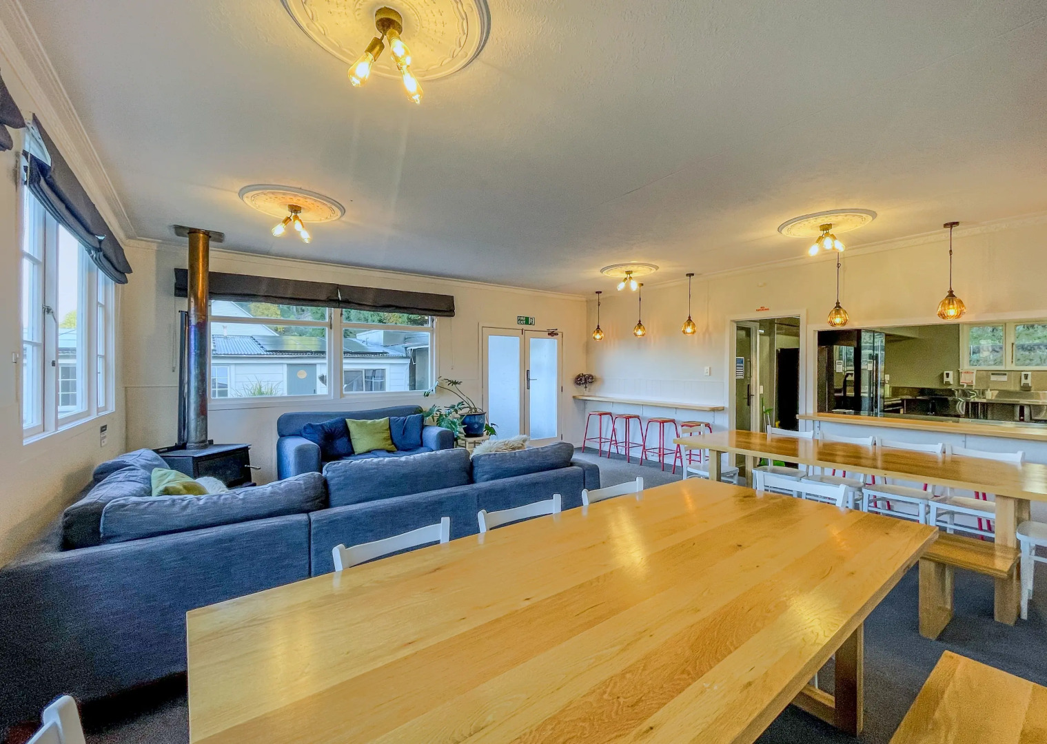 Отель Kinloch Wilderness Retreat