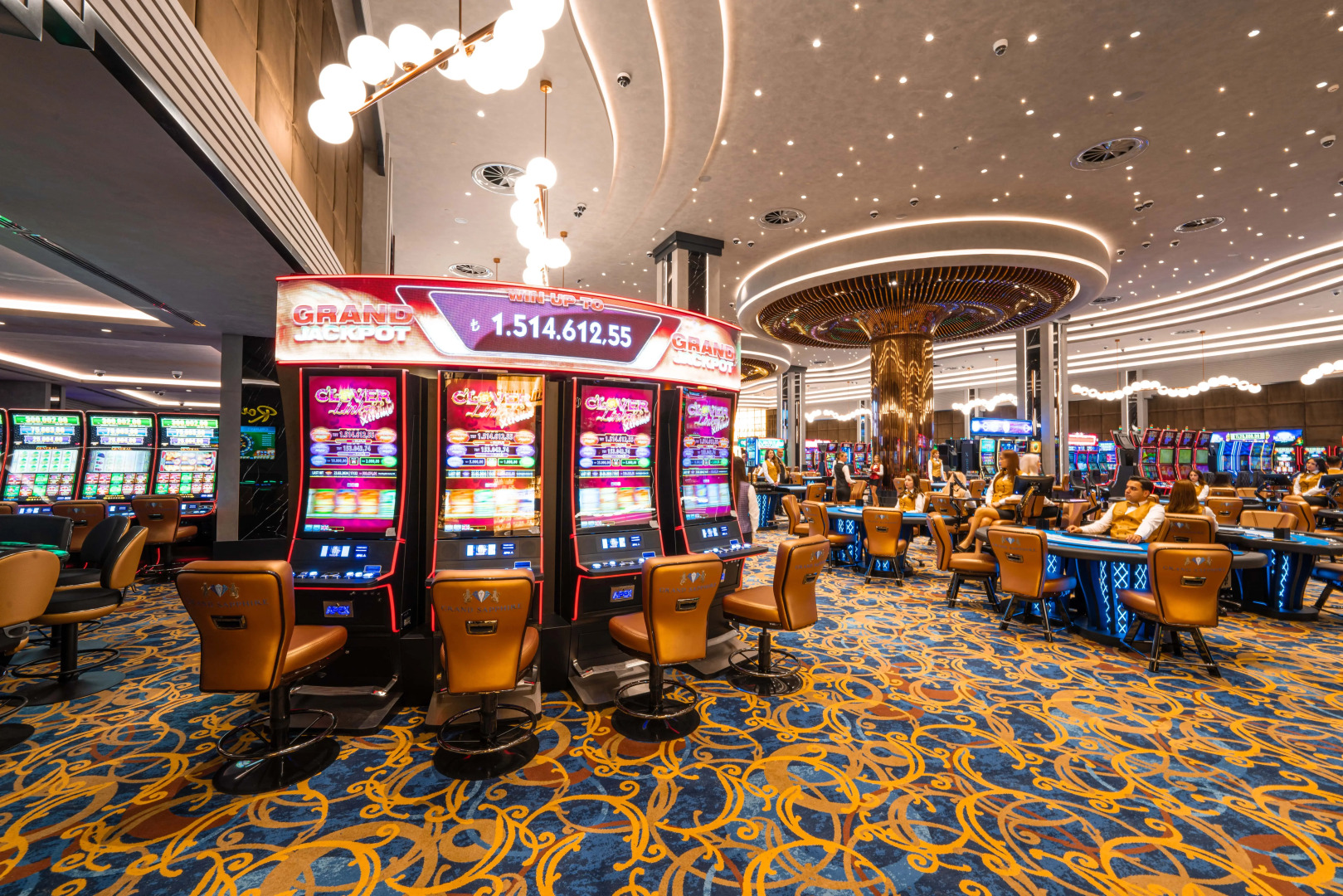 Отель Hotel Grand Sapphire Resort & Casino