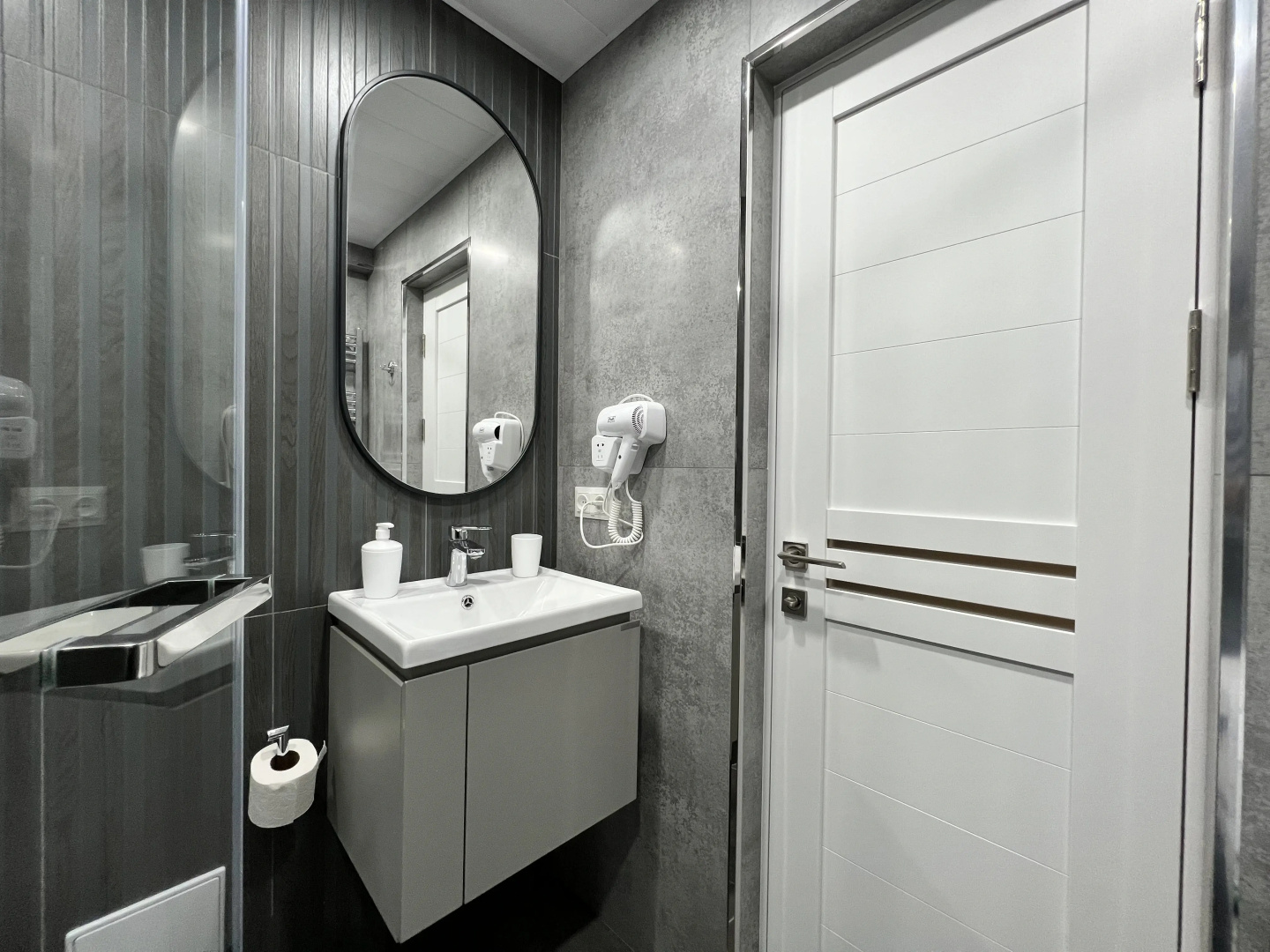 Апартаменты New Modern Classic City Center