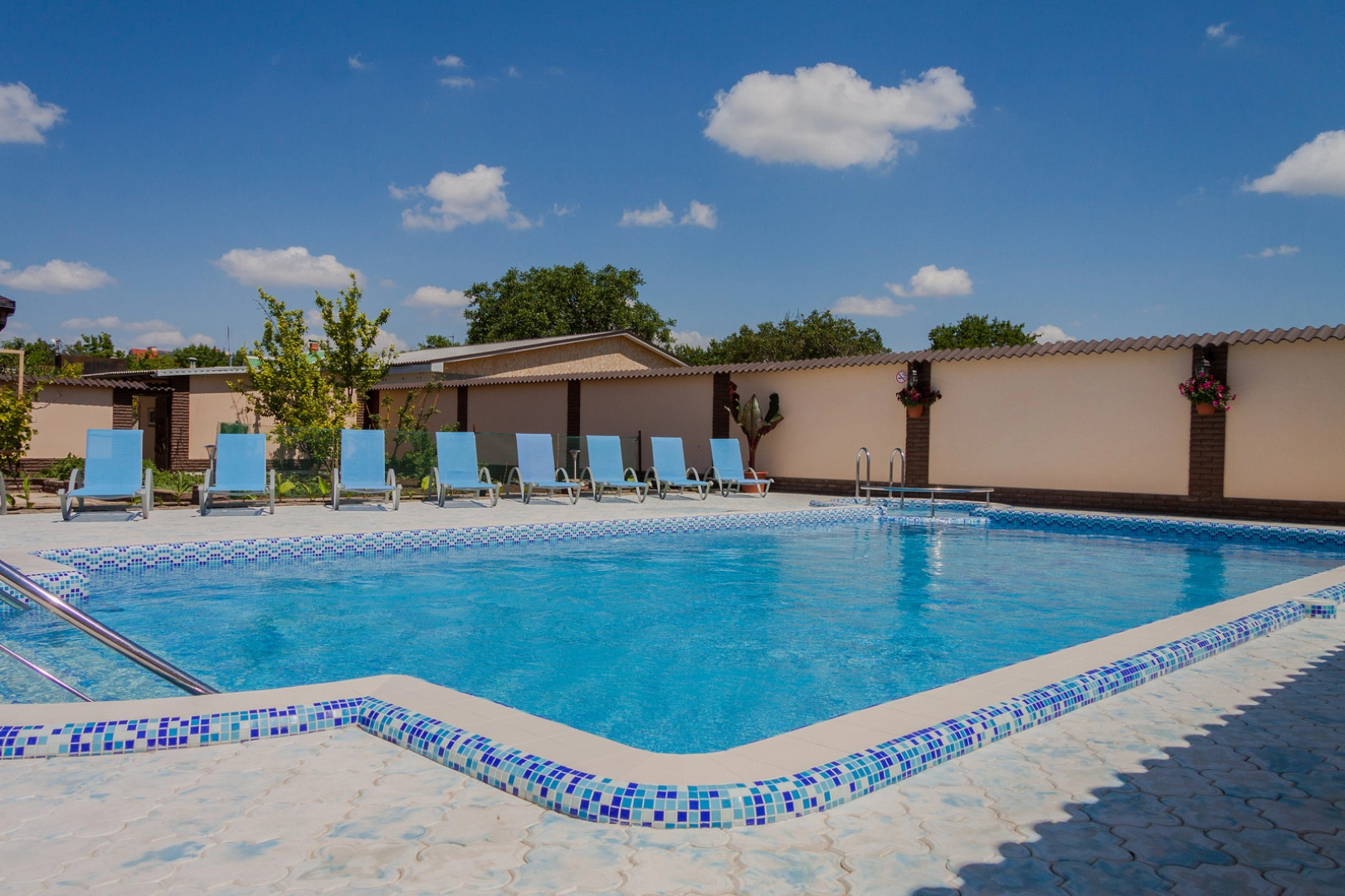 Отель Оазис