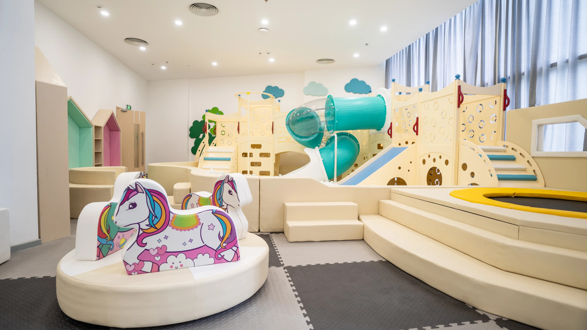 Отель The Light Beach Residences by Arena