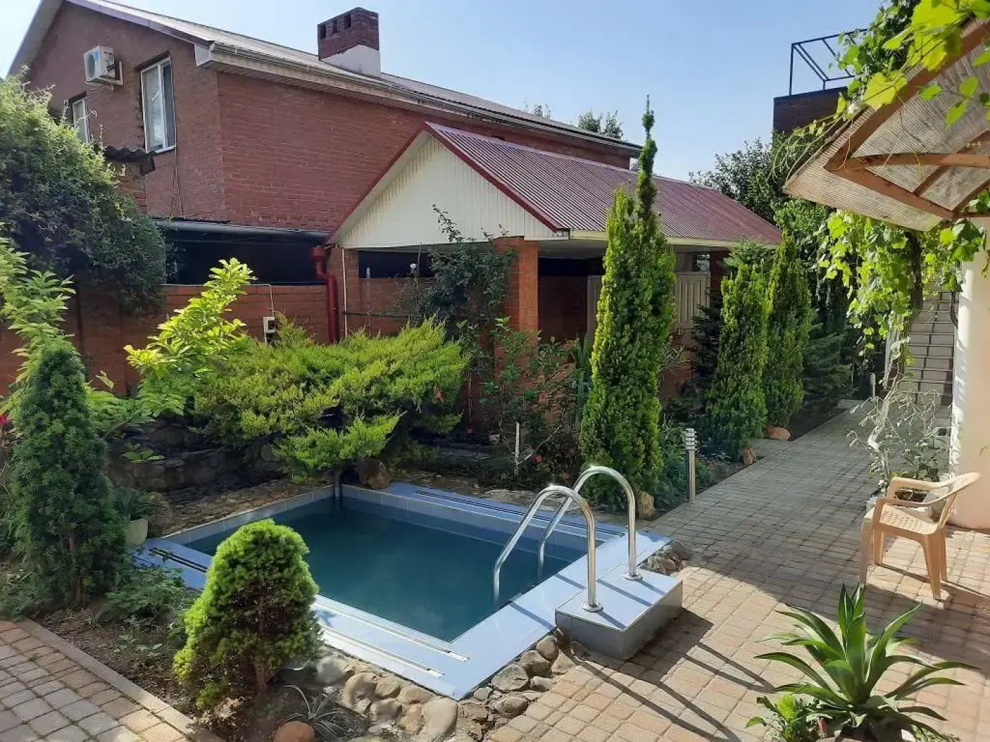 Guest House Na Samburova 217