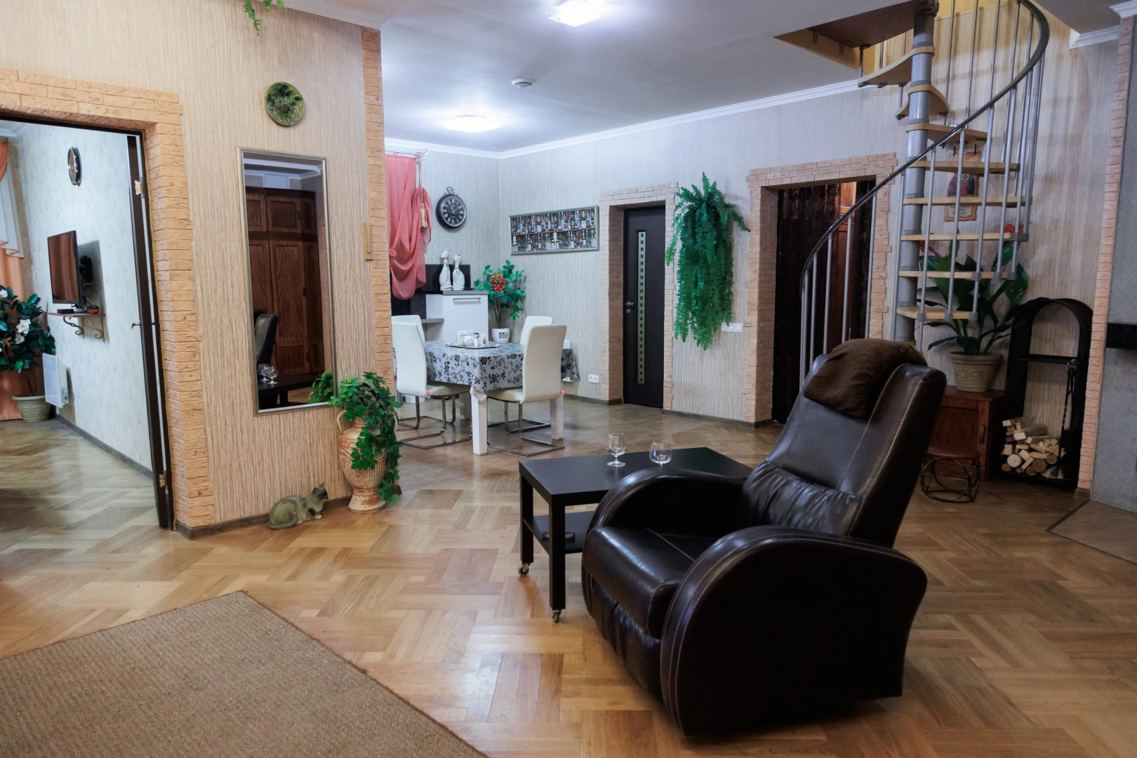 Частный Дом среди Трех Озер