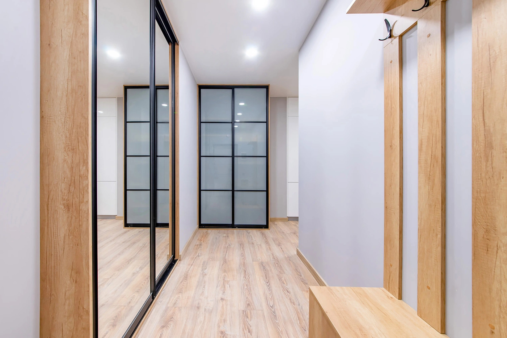 Квартира на сутки Маяк Минск Кухня объединена с жилой зоной Отдельная спальня Wi-Fi Кондиционер Отчётные документы