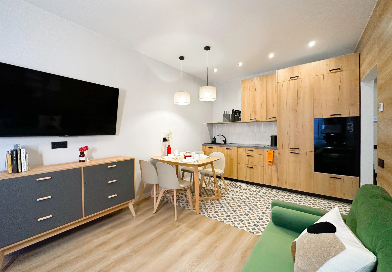 Квартира Олимпийская 75