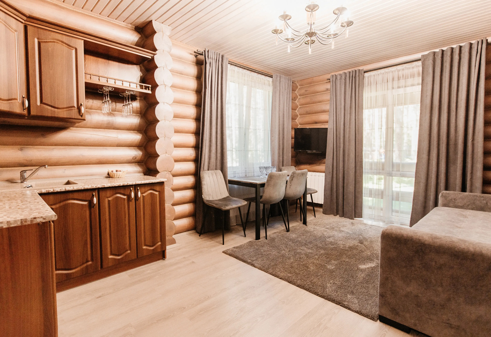 Отель Орлиное гнездо