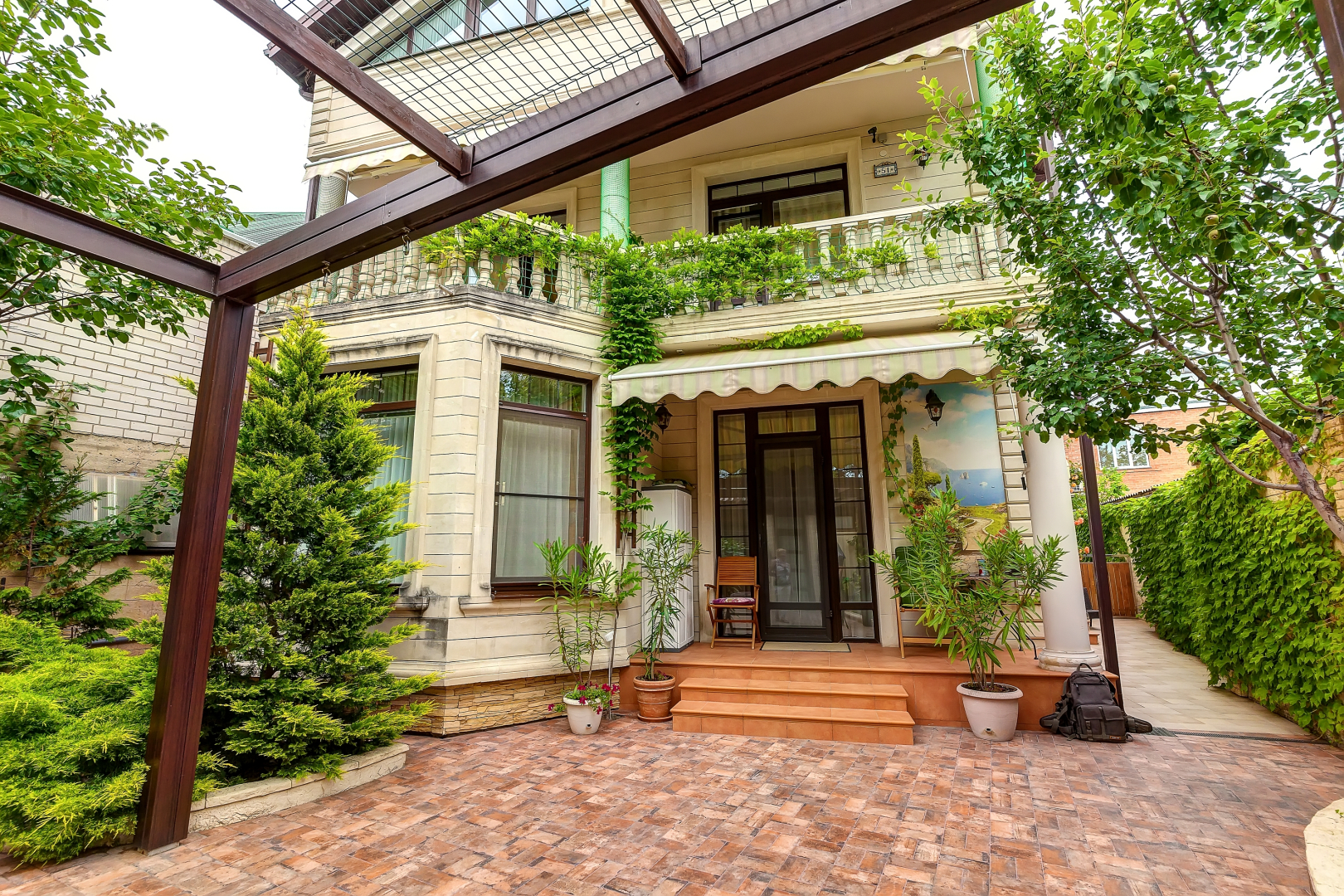 Жилое помещение частный дом