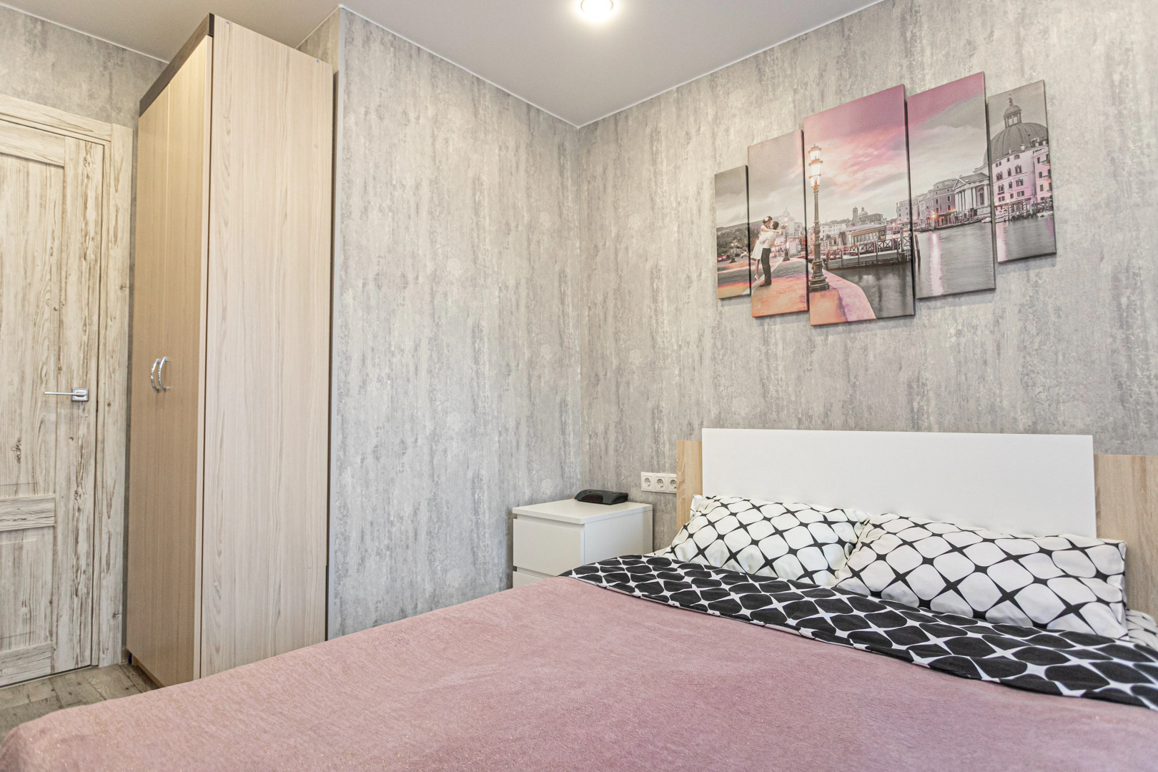 Квартира День и ночь