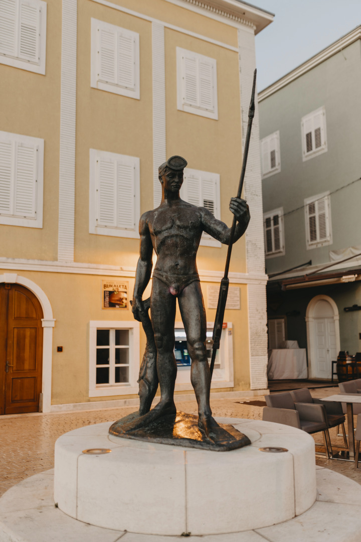 Отель Apoksiomen