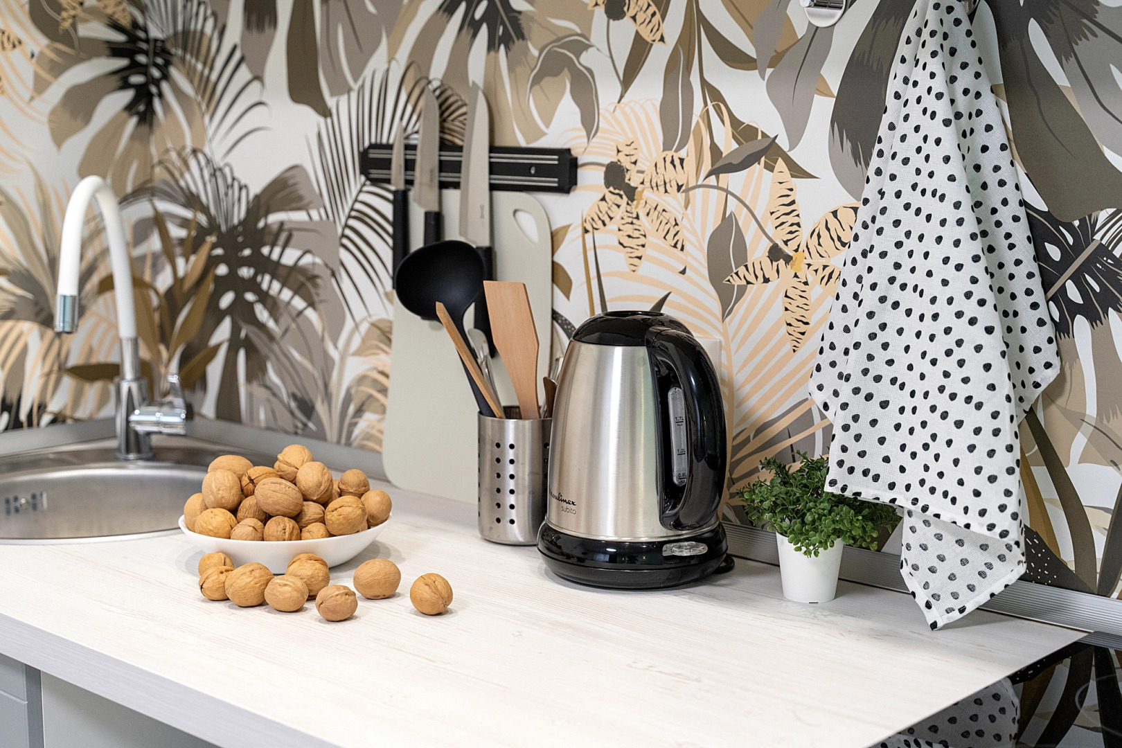 Апартаменты на Сергея Есенина 10