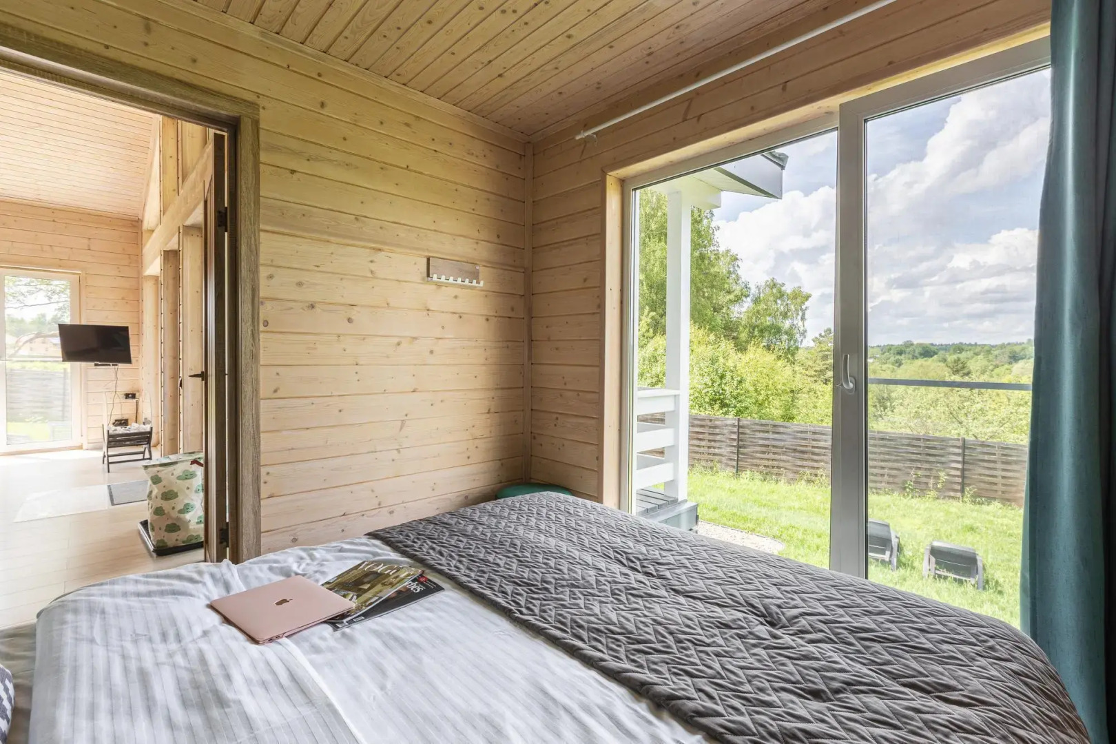 Частный Дом панорамный у леса и озера с сауной и купелью