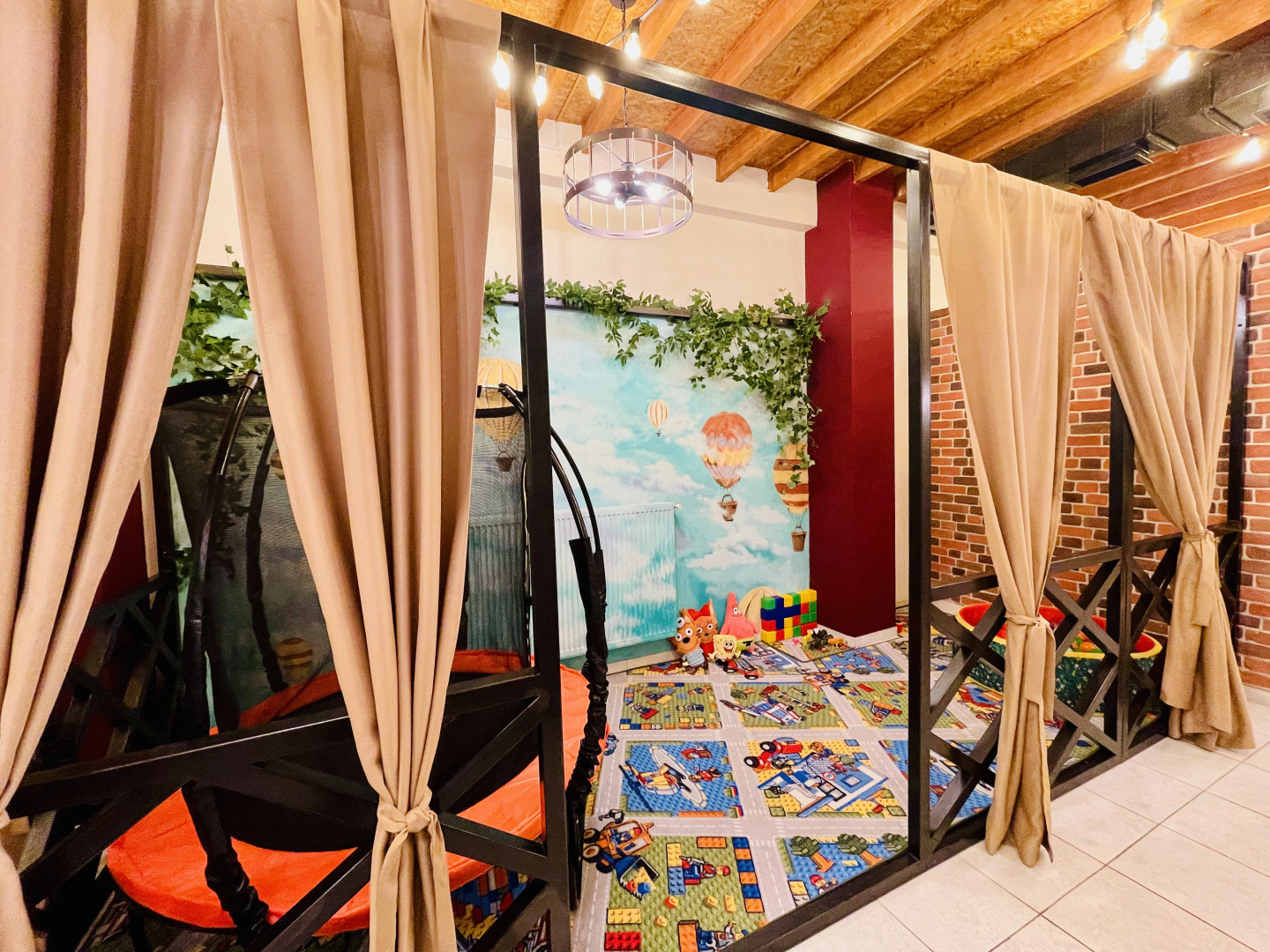 Отель История